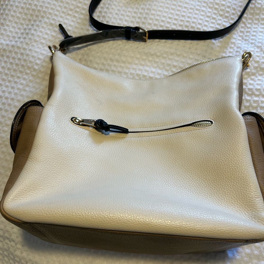 Coach Women's Two-Tone Leather pebble texture Crossbody Bag Cream and Brown. EUC